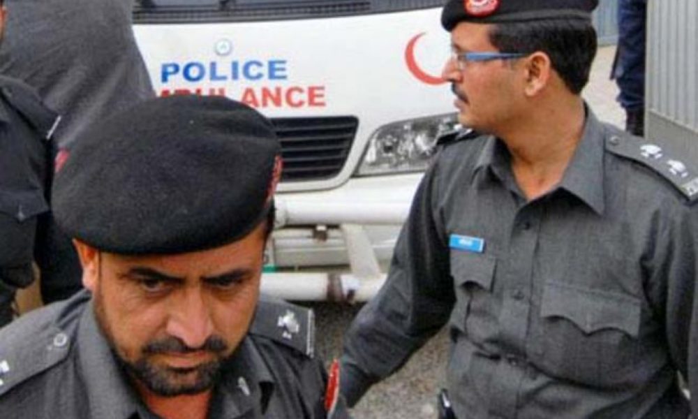 Pakistan closed its border with Iran