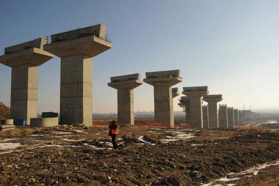 Autostrada aflată în comă de 11 ani mai bifează un episod
