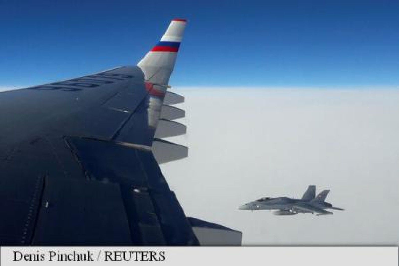 Avion guvernamental rus escortat de elvețieni