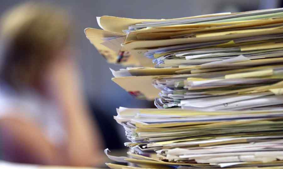 Cum funcţionează birocraţia în Bucureşti după tragedia de la Colectiv