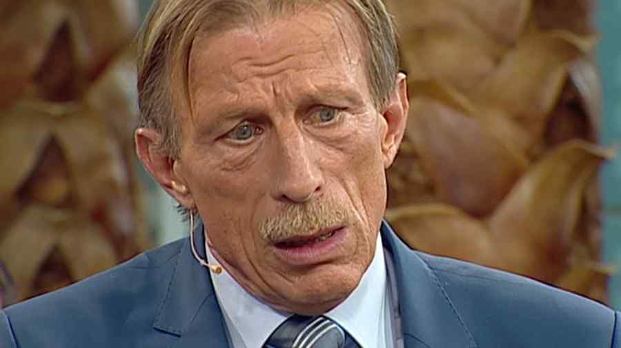 Burleanu a dezvăluit când poate pleca Daum de la Națională