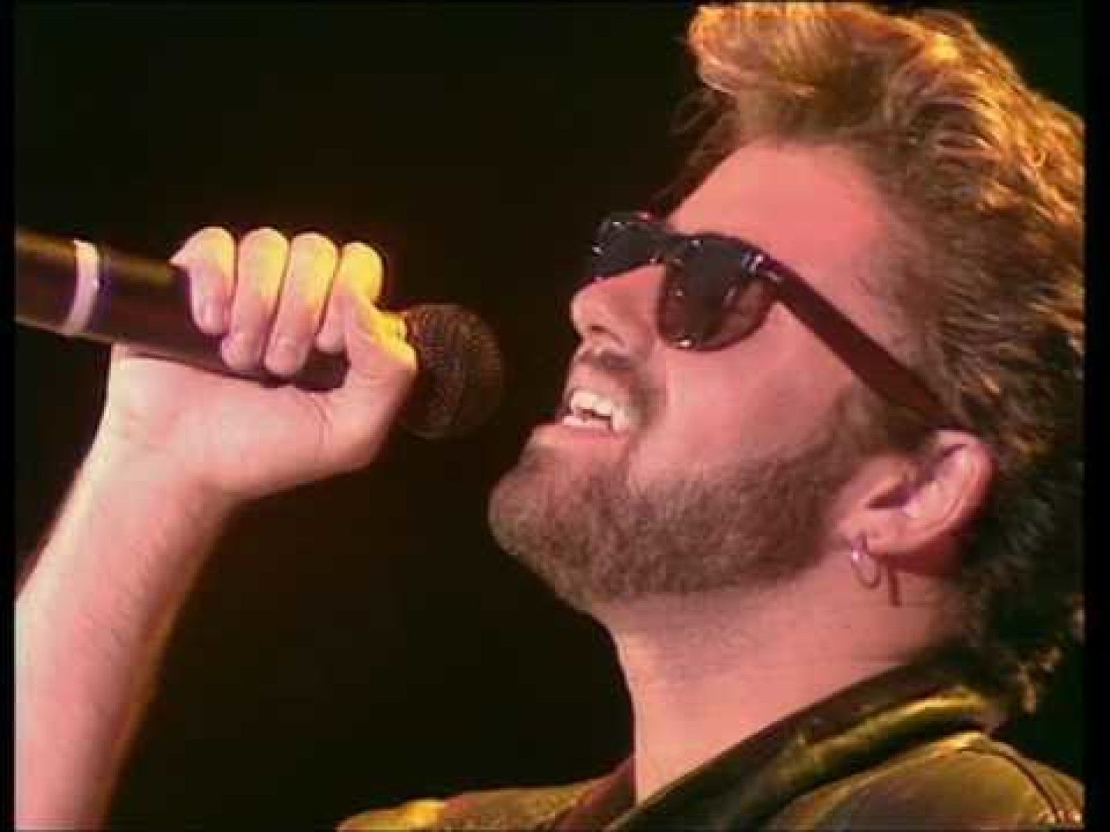 De ce a murit George Michael