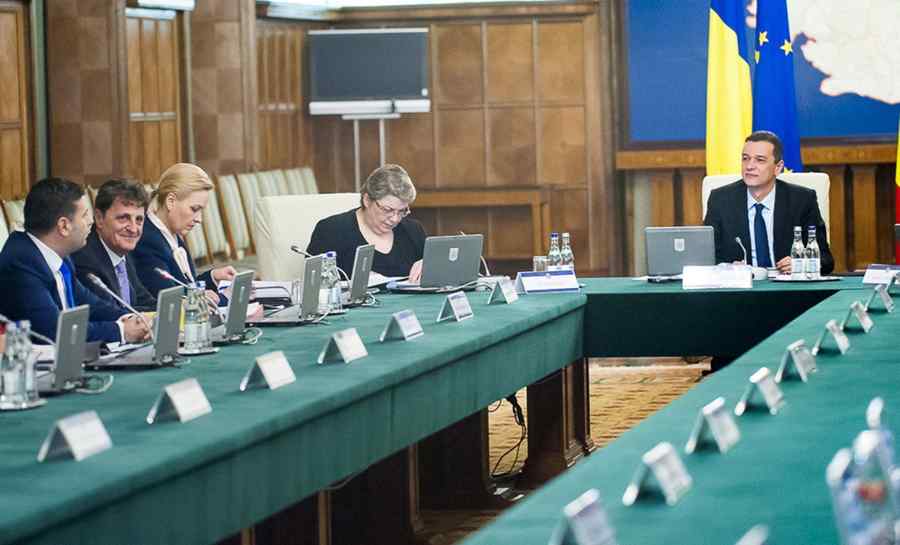 Grindeanu: Îmi petrecem sărbătorile de Paște la bunici, în Caraș