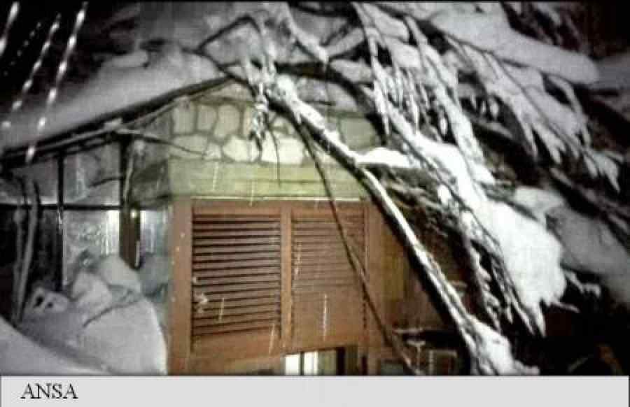 Toate corpurile persoanelor date dispărute după avalanșa din Italia, recuperate