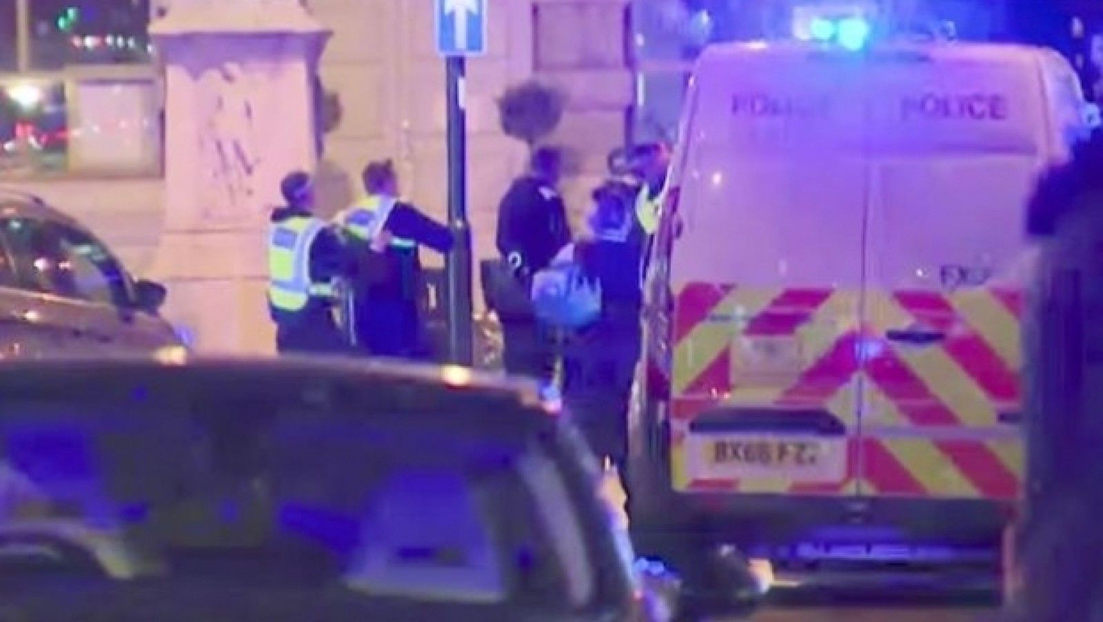 Atac cu acid la Londra