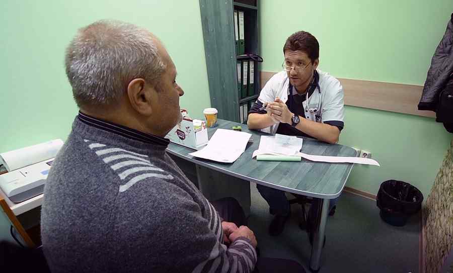 Campania ”Stop diagnostic pe net! Mergi la Cabinet!”, lansată de Colegiul Medicilor