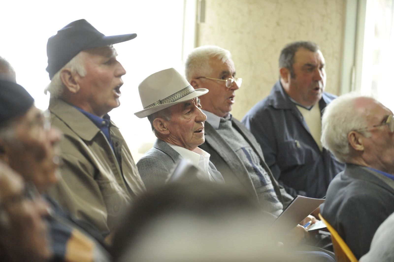 Tun cu indemnizația de artist