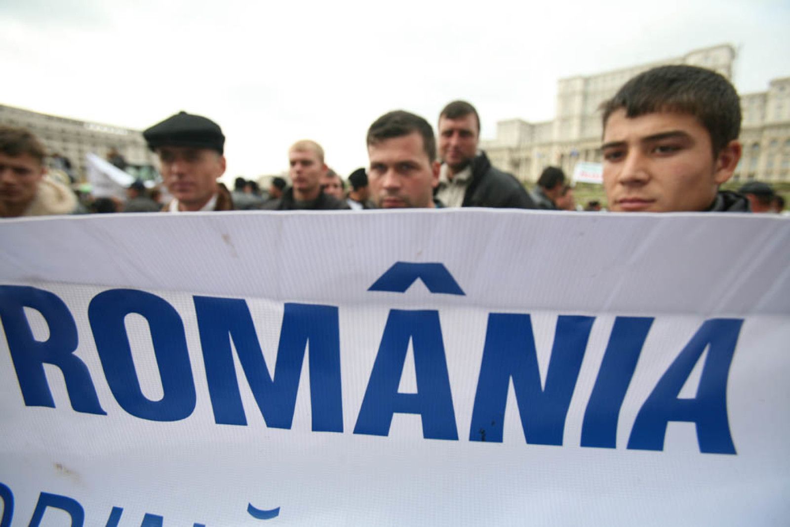 Îmi doresc să fiu român!