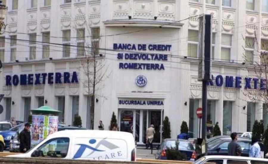 Credite false de sute de miliarde de lei se aranjau la barul „Jamaica” din Braşov