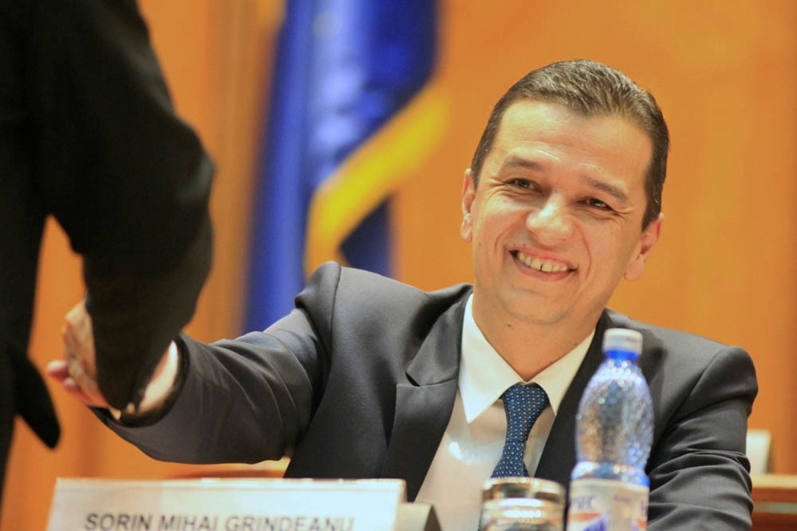Justificările lui Grindeanu pentru racolarea generalului SRI