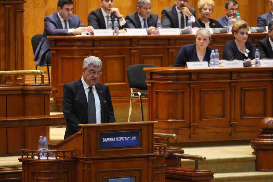 Mihai Tudose, chemat la Parlament