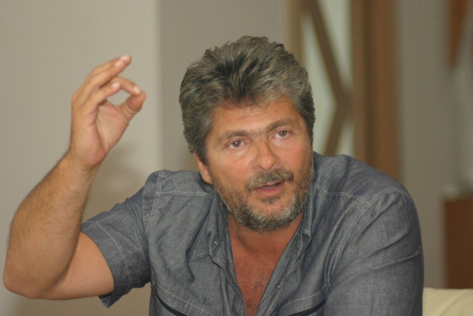 Sorin Ovidiu Vîntu ştie din ce cauză este România în anarhie