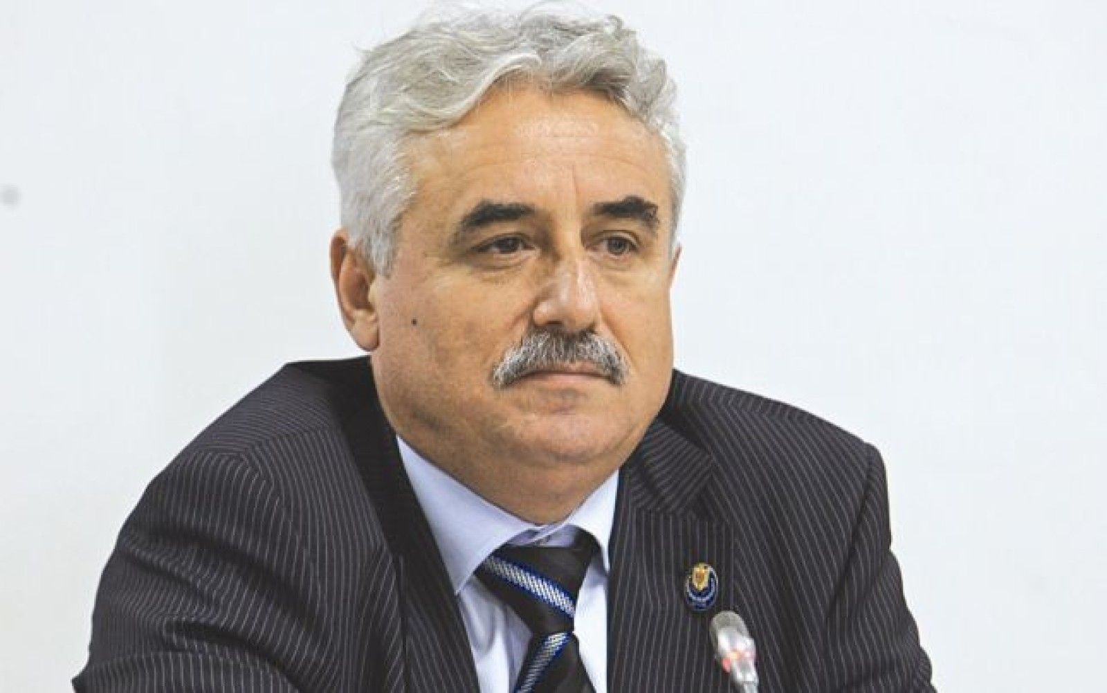 Măsuri de criză la un minister