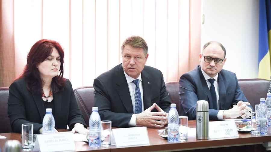 Justiția „paralelă” a „persoanei Klaus Iohannis”