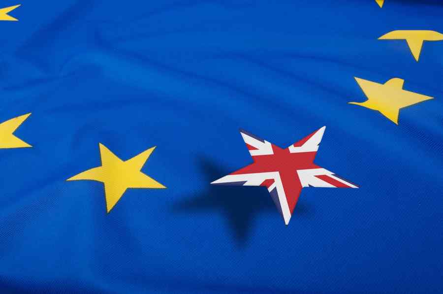 Câţi dintre britanici doresc ieșirea din Uniunea Europeană