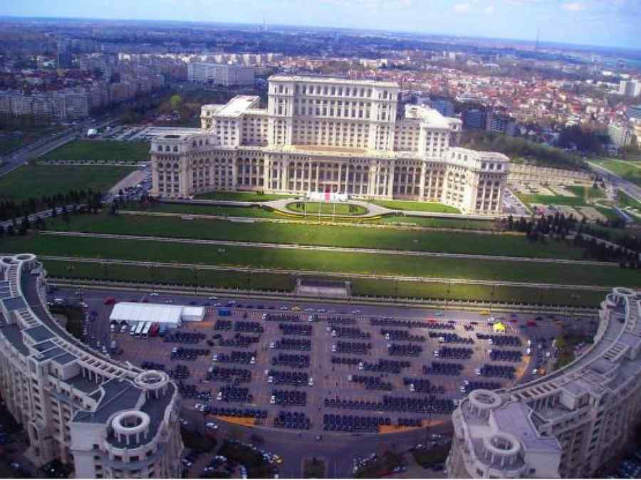 Metrou până în Bragadiru și Voluntari, aeroport nou și tuneluri între gările principale