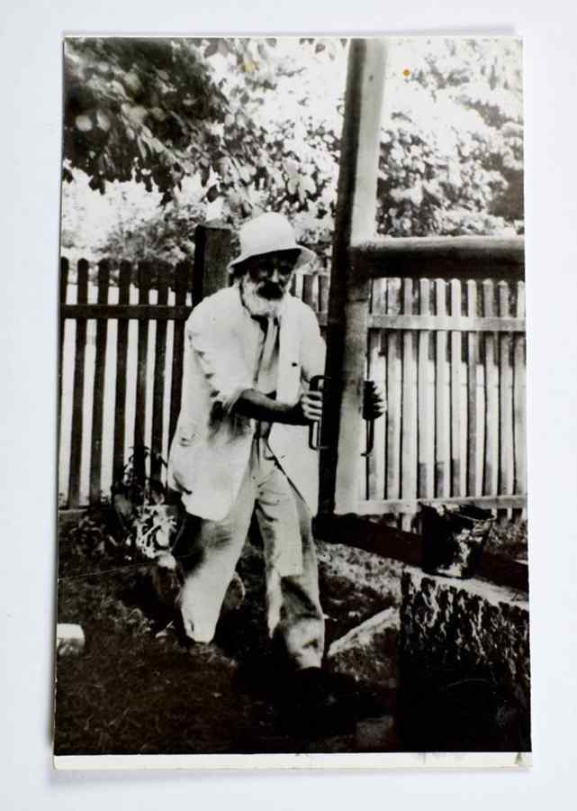 „Constantin Brâncuşi: omul şi lucrurile”, în Colecţia Emilian Radu