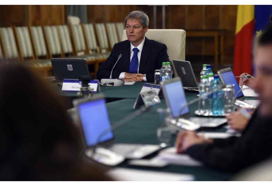Guvernul, precizări despre vizita lui Dacian Cioloș în Canada