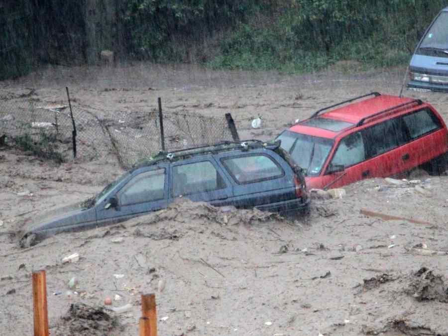 Cod Portocaliu de inundații pe râuri din 9 județe
