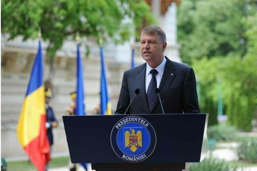 Alte două legi întoarse de Iohannis în Parlament