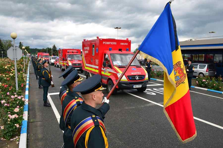 Salvatorii SMURD, decorați post-mortem