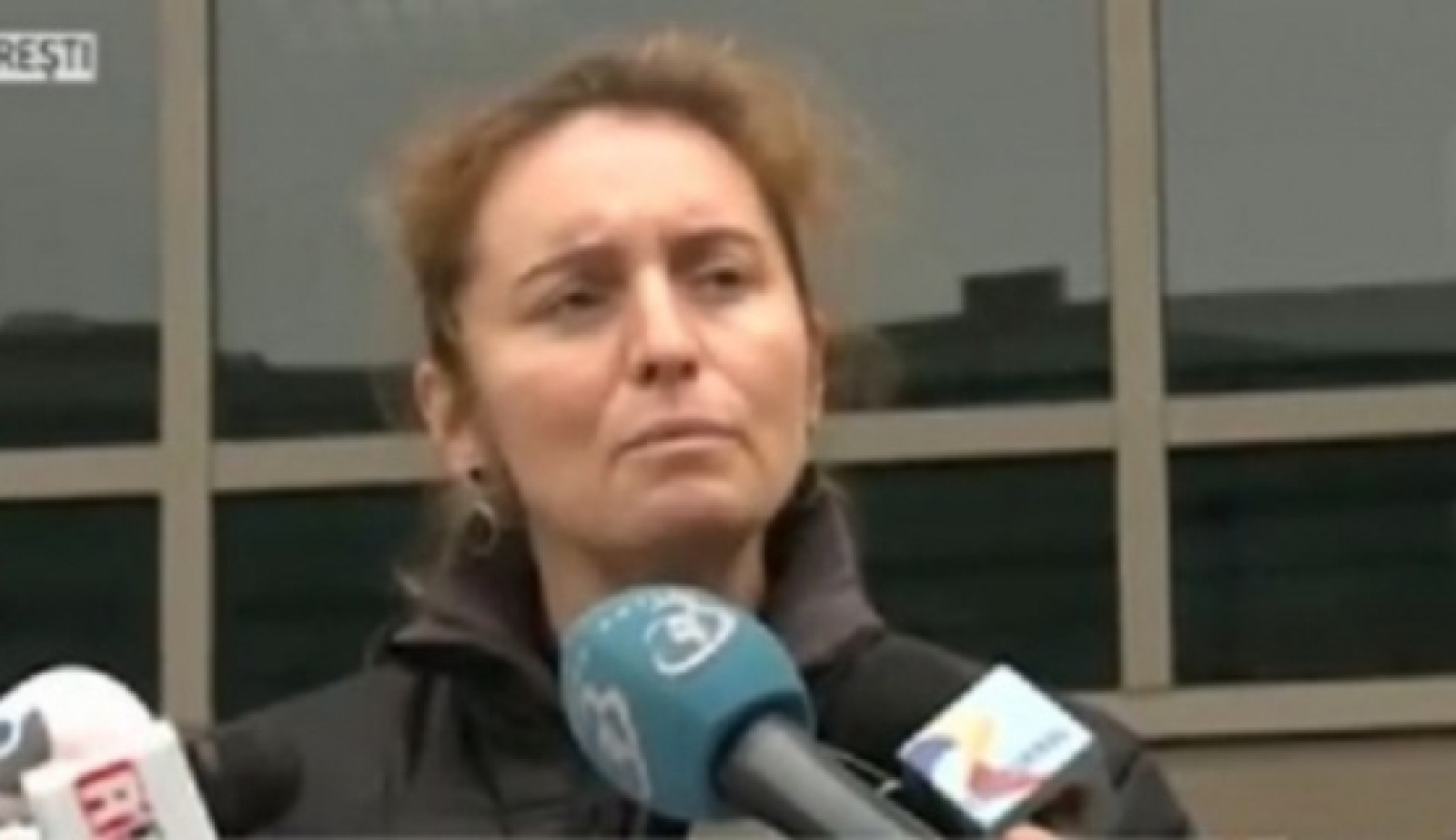 Laura Georgescu e de o mie de ori mai sănătoasă la cap decât Raluca Prună