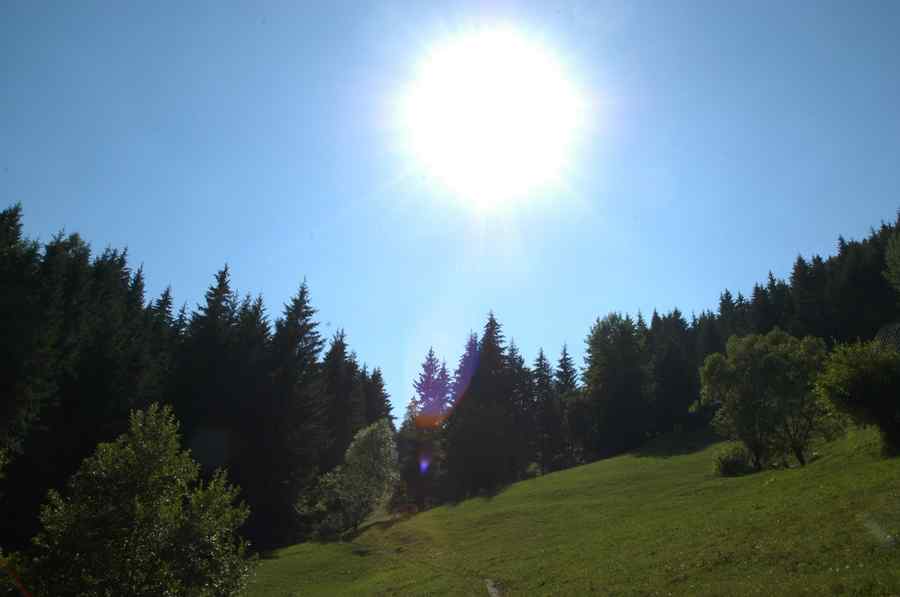 Doi tineri, căutaţi în Munţii Bucegi