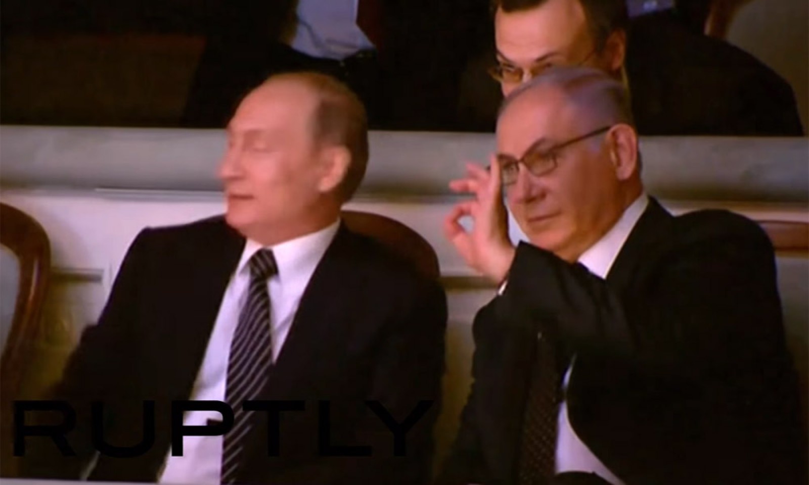 Politici înalte la Balşoi Teatr, din Moscova