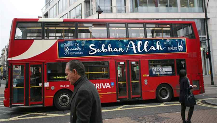 Allah, preamărit pe autobuzele din Londra și alte mari orașe