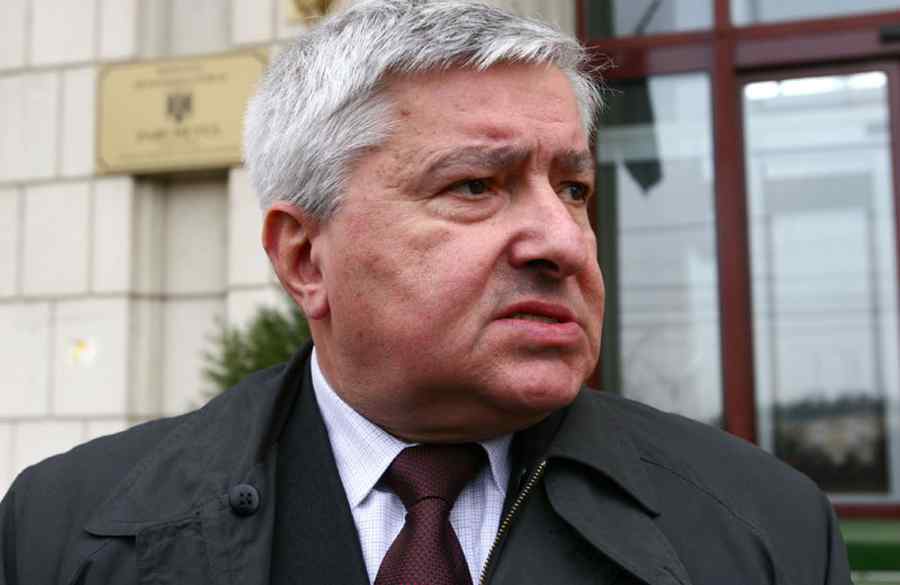 Personaj foarte controversat se retrage din politică
