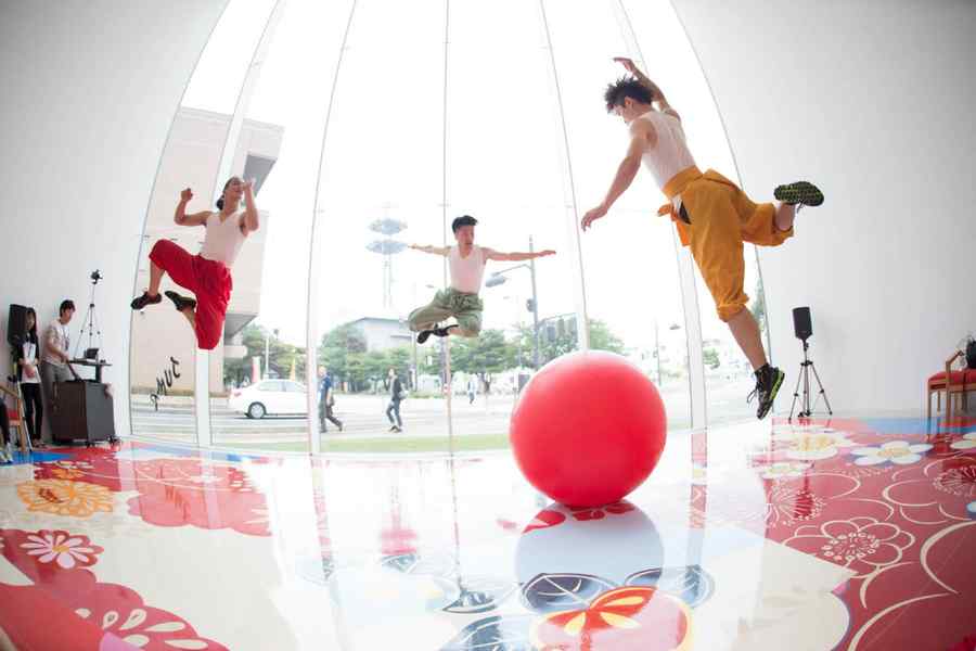 Japonezii vin să se joace la Teatrul „Gong”!