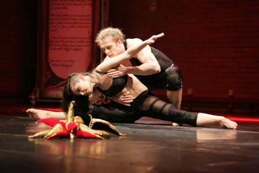 Premieră la TNB: „Folia, Shakespeare & CO” de Gigi Căciuleanu