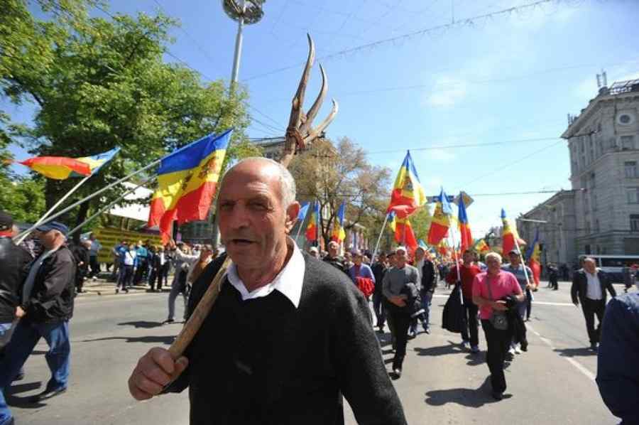Protest la Chișinău: La cârma țării avem un proxenet