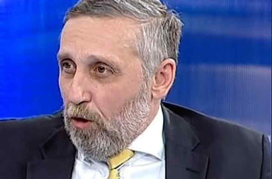 Munteanu: Mă delimitez de tot ceea ce înseamnă doctrină legionară