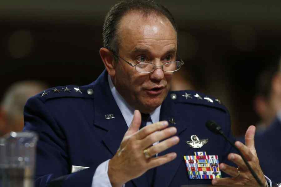 Comandant NATO, criticat dur de ruși