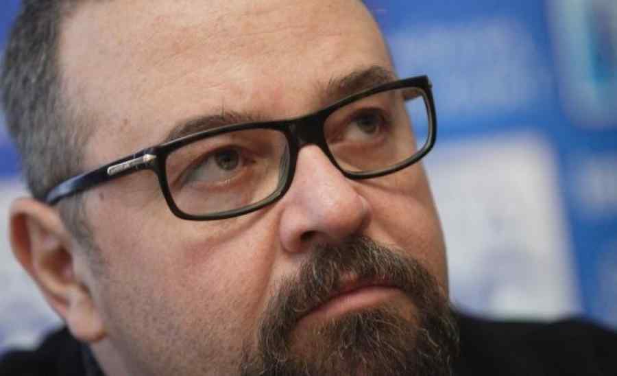 Piedone și-a depus iar candidatura