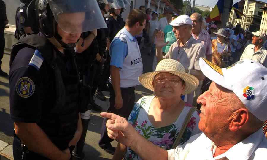 Blocul Naţional Sindical, protest la Cotroceni
