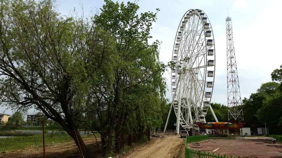 Cea mai mare roată din România, în parcul Tei-Plumbuita