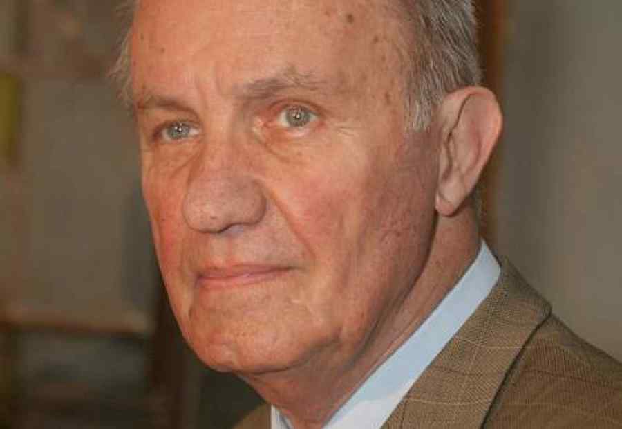 Academicianul Dinu C. Giurescu aniversează 89 de ani