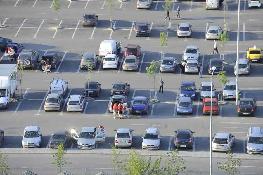 Numărul înmatriculărilor de vehicule noi, în creștere