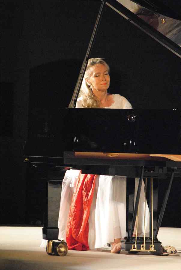 Delicii concertistice de la simfonic la blues şi jazz, de la muzică hiperspectrală la metal