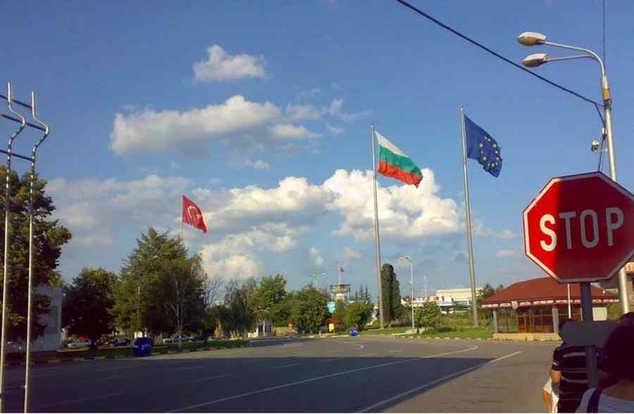 Bulgaria a închis frontiera cu Turcia