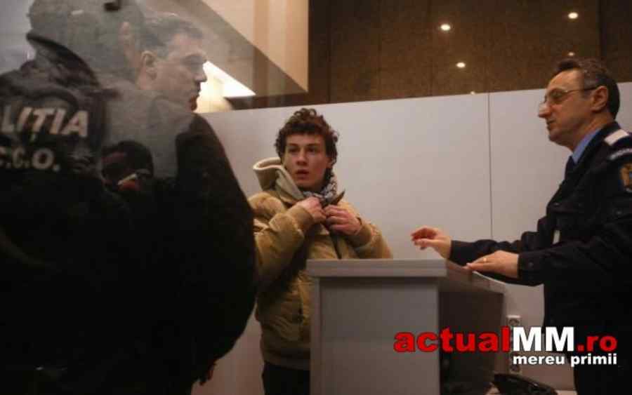 Ce spune mama adolescentului acuzat de propagandă jihadistă