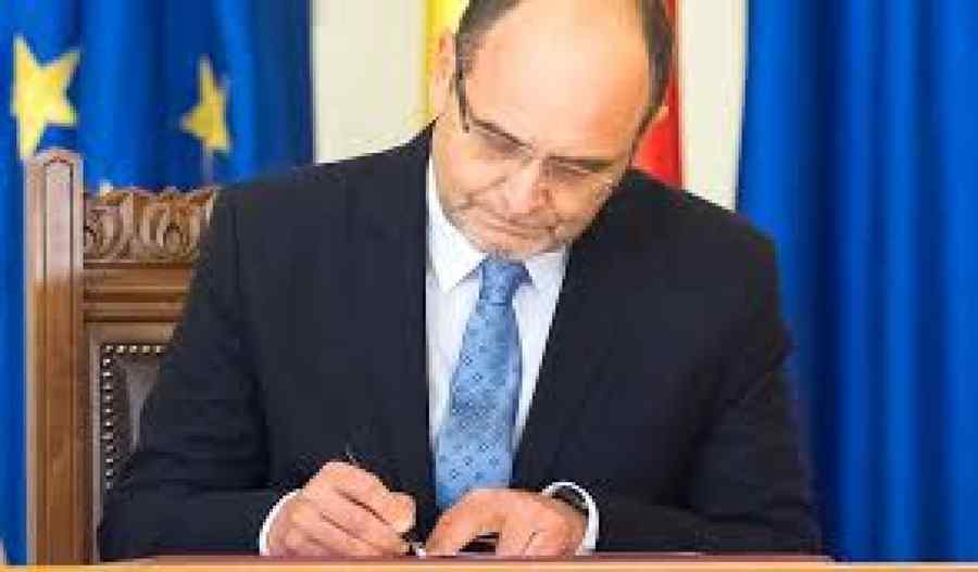 Consiliul Național de Etică, revocat de ministrul  educaţiei