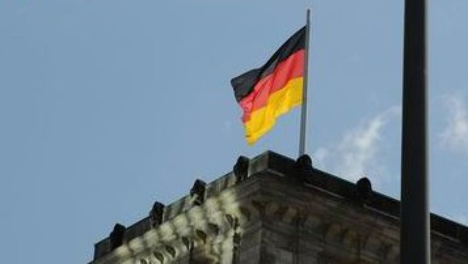 Care e măsura adoptată de guvernul german împotriva imigranțior condamnați la închisoare