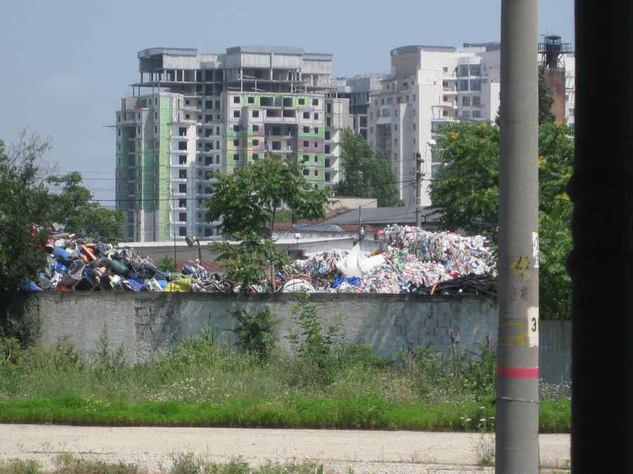 Avertisment referitor la blocajul gestionării deșeurilor de ambalaje