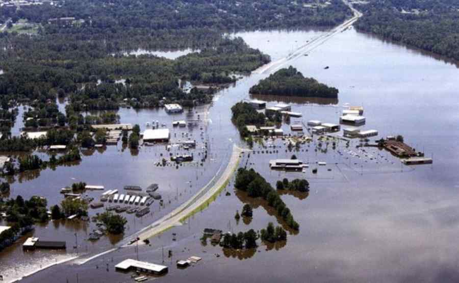 Inundații în sud-estul Americii de Sud
