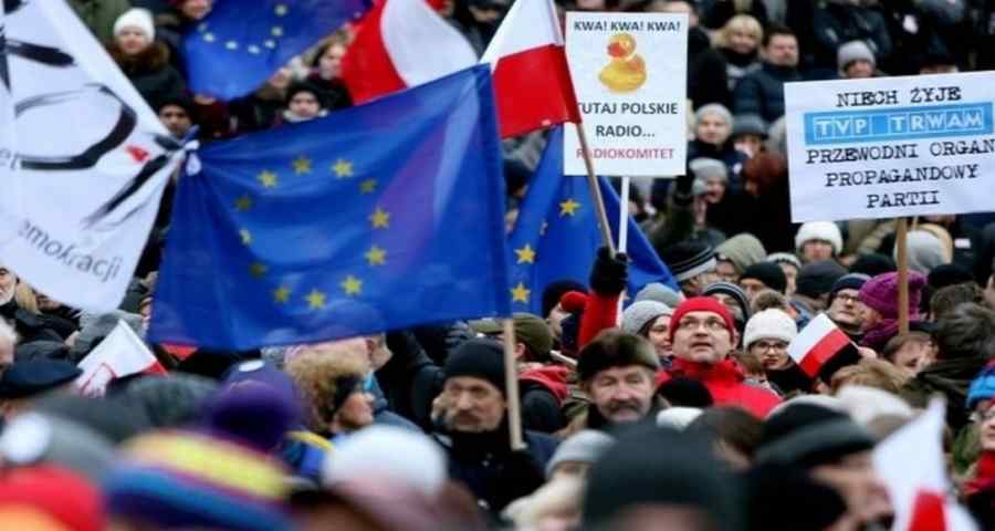 Manifestaţii în Polonia