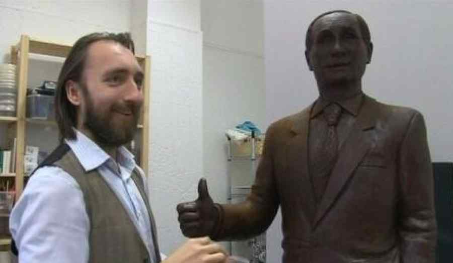 Putin va avea o statuie de ciocolată la Sankt Petersburg