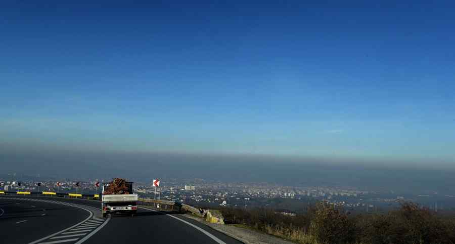 Cotidianul ilustrat. Clujul, învăluit în smog